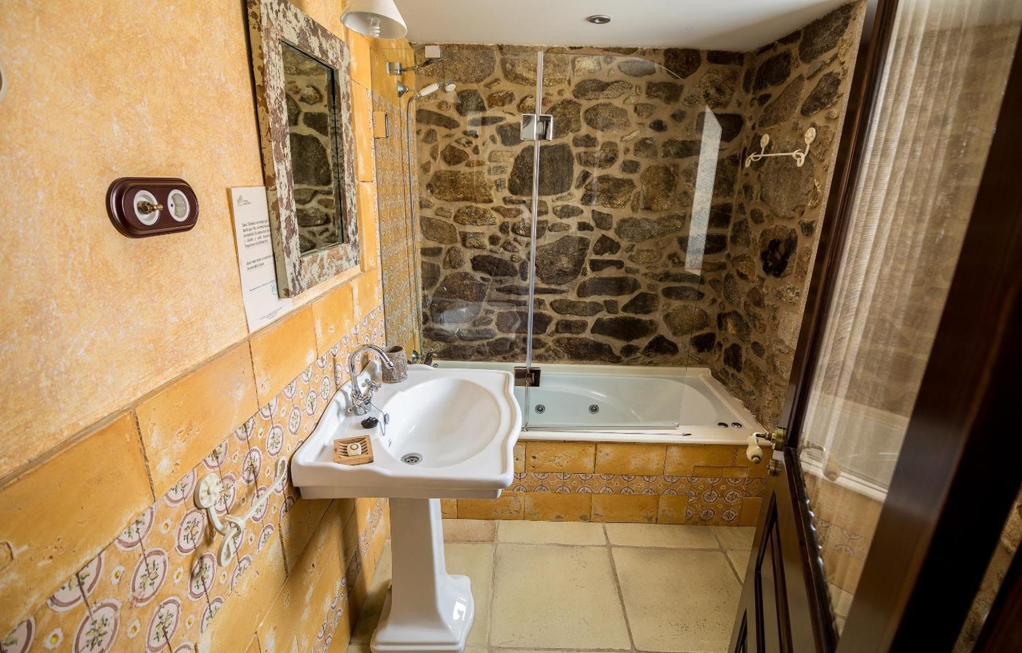 Hotel Rustico Lugar Do Cotarino Camariñas Esterno foto